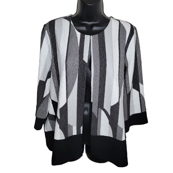 Chico's Easywear open front geometric jacket size 2/Large - Picture 1 of 7